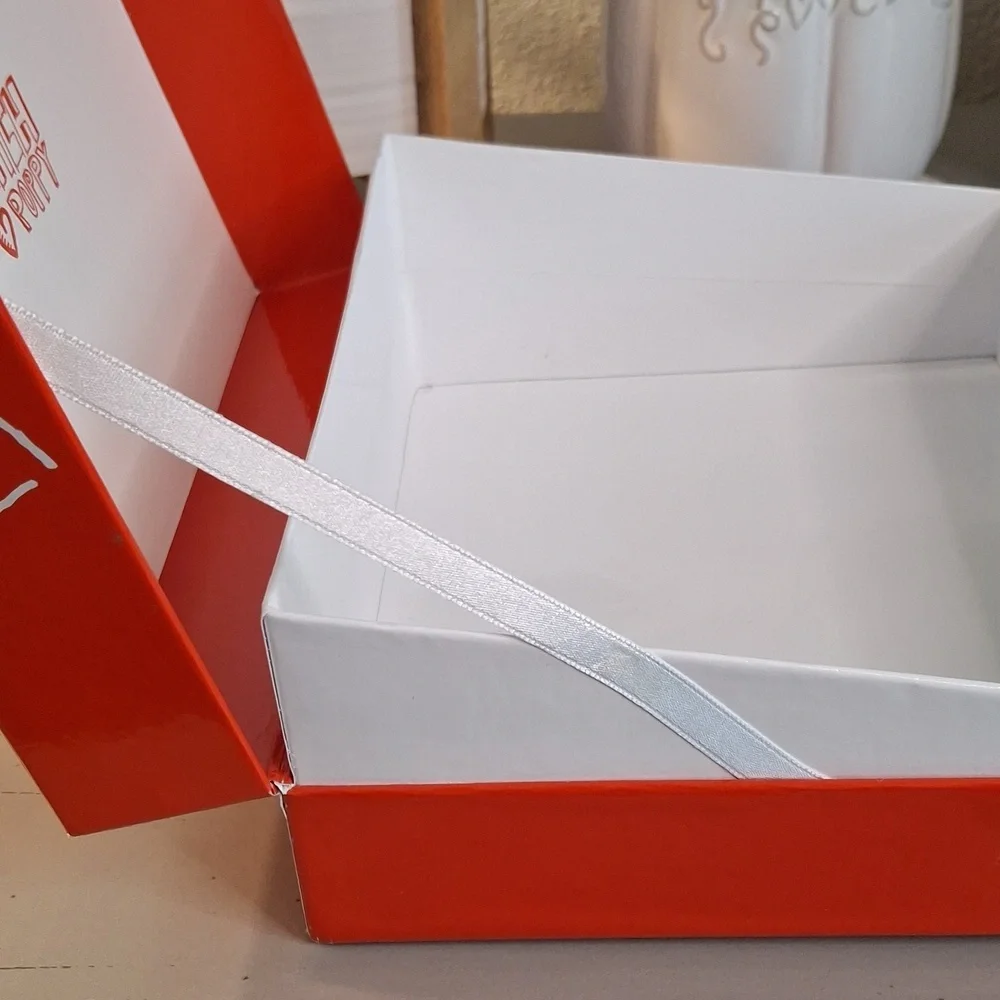 Coach Poppy Box - Picture 6 of 12